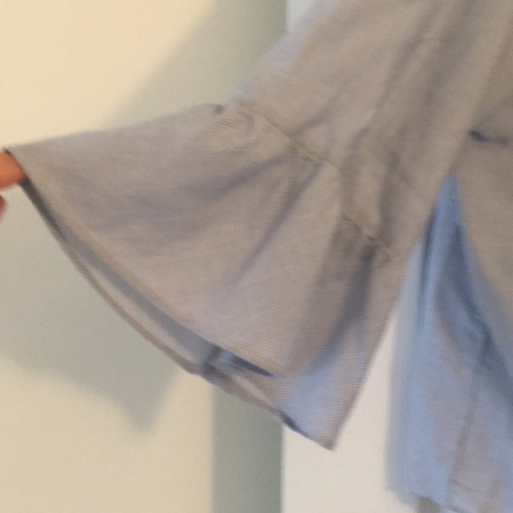 Madewell bell sleeved blouse - Picture 2 of 5
